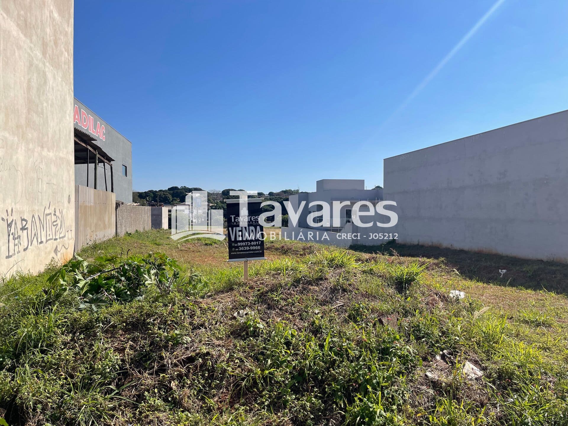 Lote/Terreno em Umuarama - Jardim Pioneiros