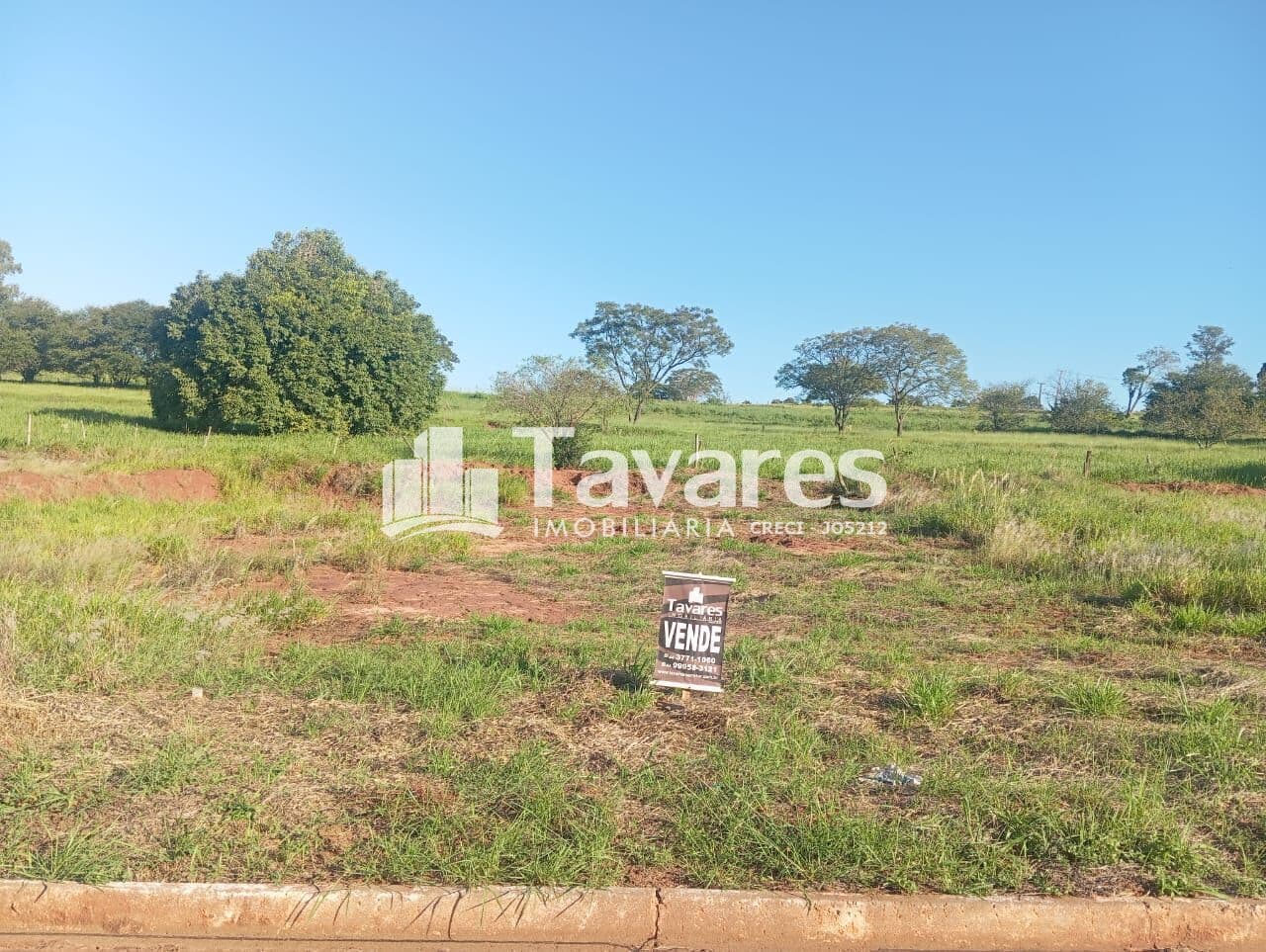 Lote/Terreno em Umuarama - Jardim Pimentel