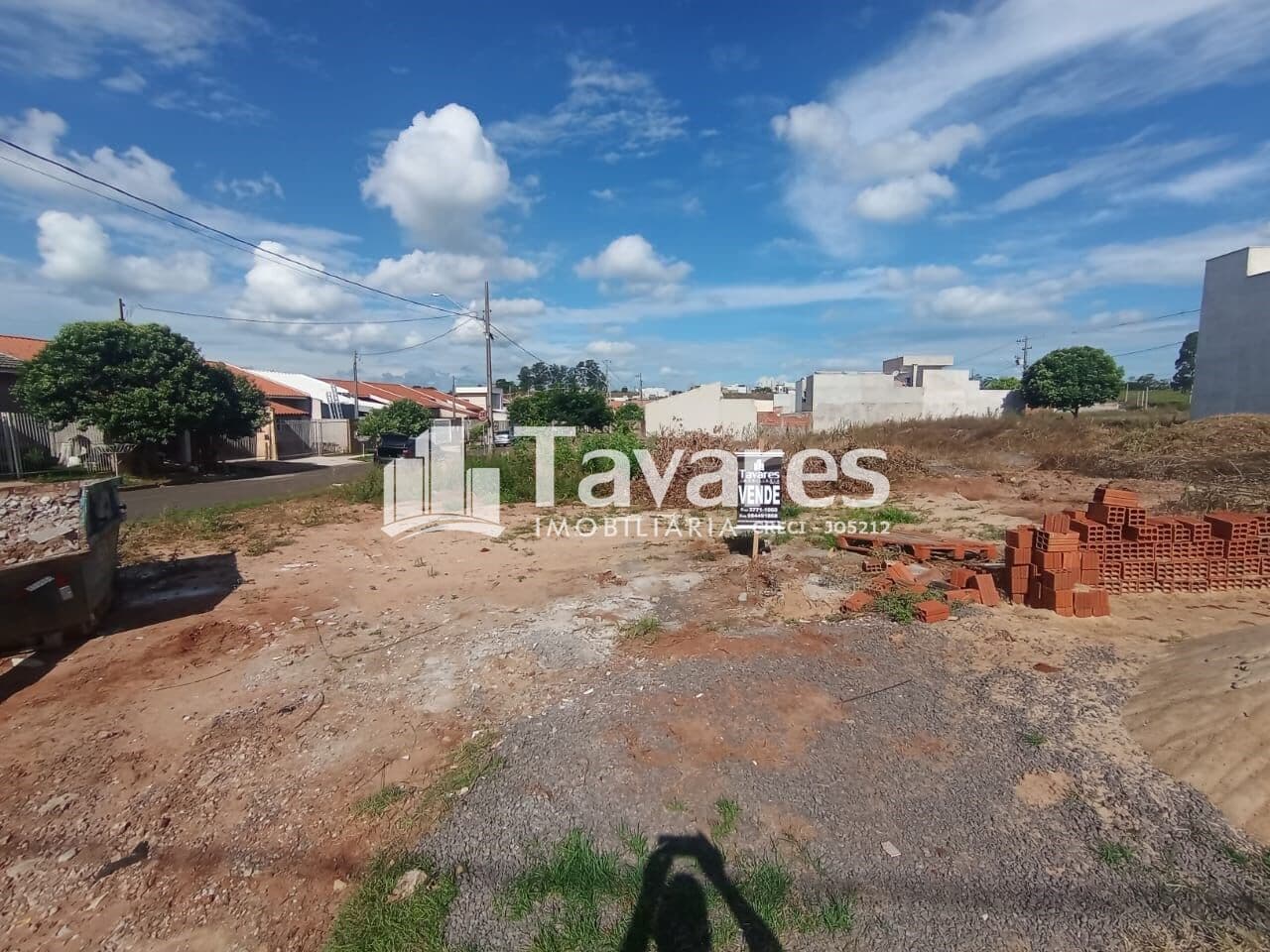 Lote/Terreno em Umuarama - Jardim Pimentel