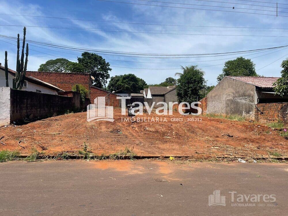 Lote/Terreno em Umuarama - Parque Tarumã
