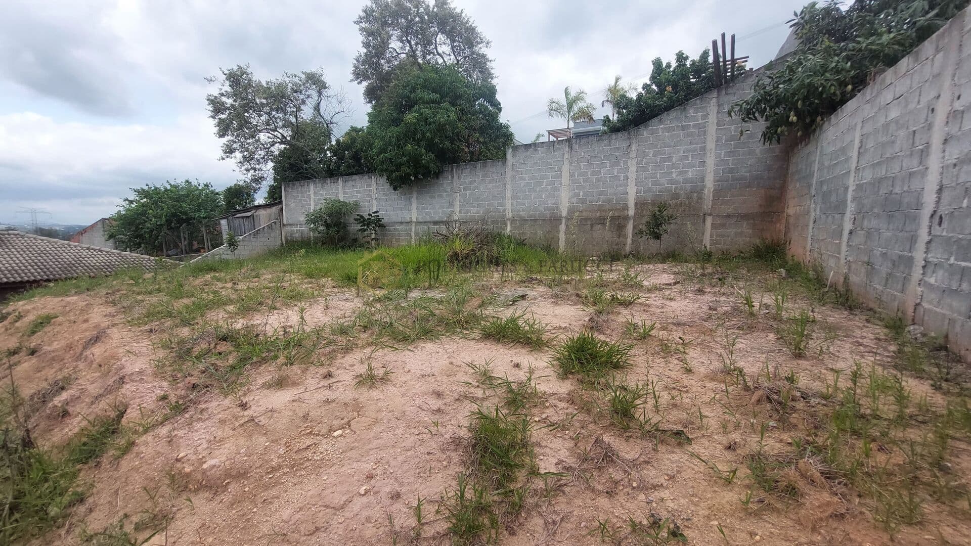 Terreno Lote Murado com |Portão e Platos! Pronto para Construir