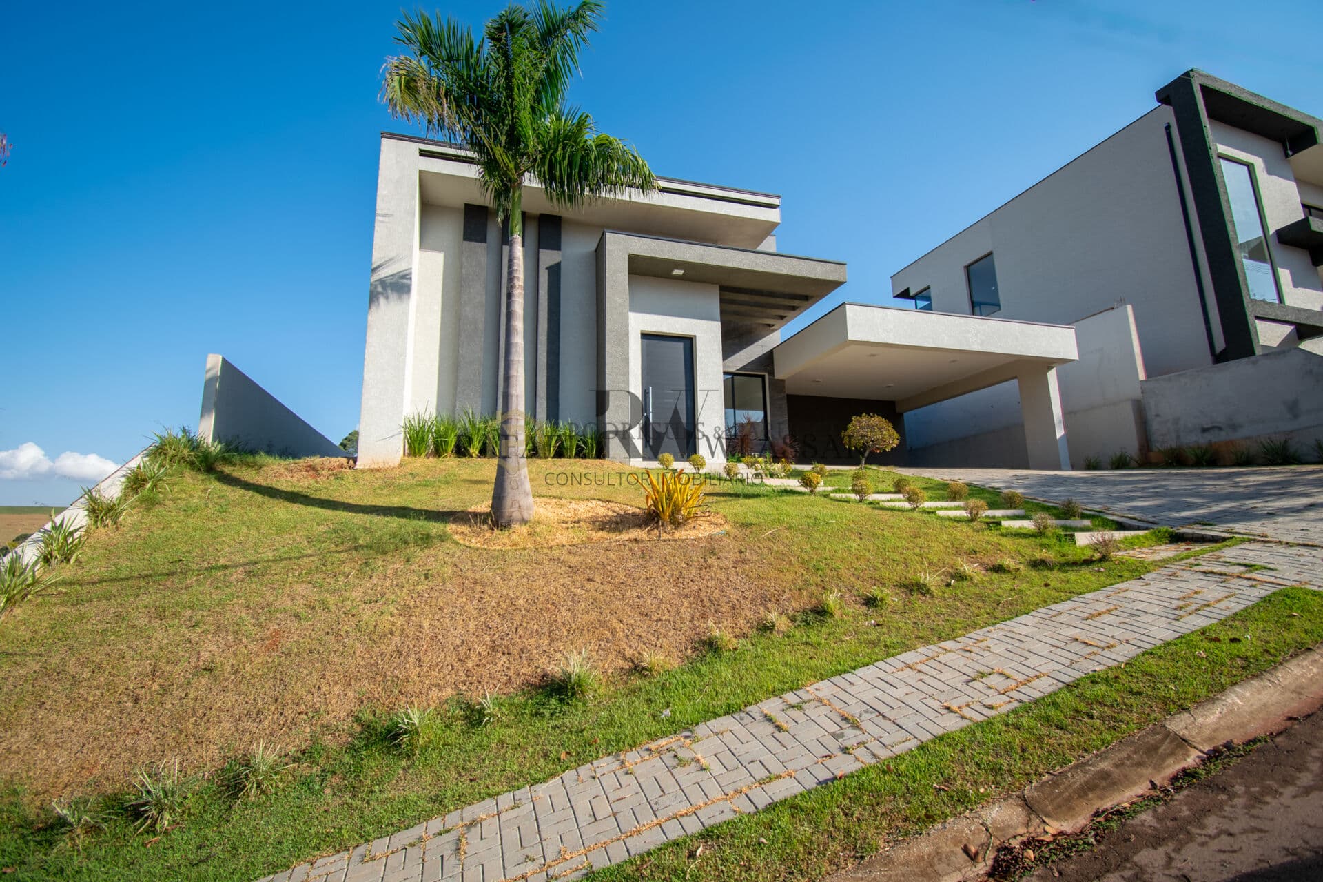 Casa Nova 2024 | Conceito aberto | 3 Suítes | Piscina e área de lazer - Atibaia/SP
