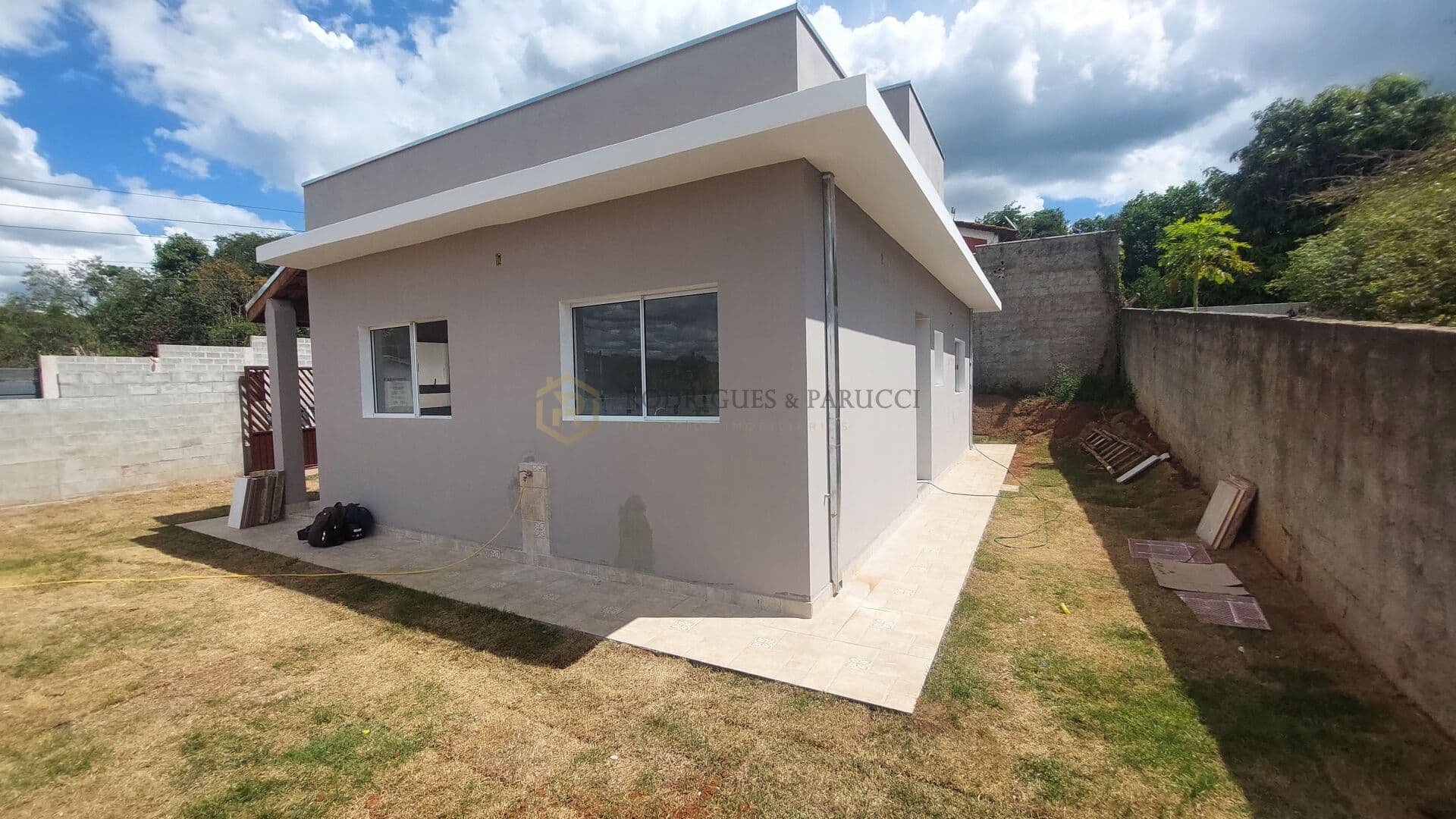 Casa Apta a Financiamento Bancário Jarinu/SP