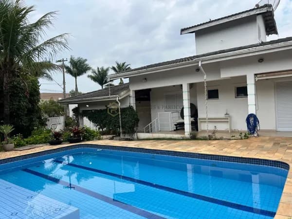 Casa em Condomínio 1035 m2 de terreno com pés de Frutas Condominio Shambala II