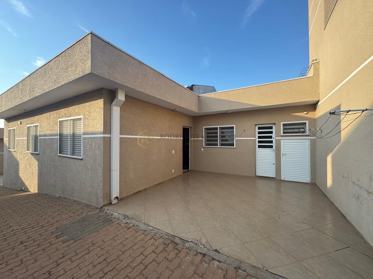 Casa em Condomínio Jarinu/SP - 3 dormitórios (1 suite) - sala 2 ambientes