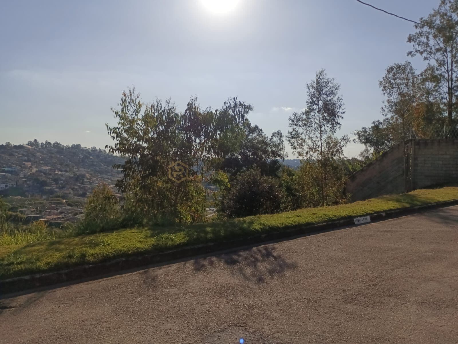 Terreno em Condomínio Laguna - Várzea Paulsita