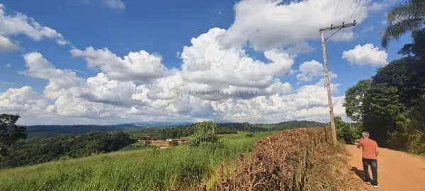 Terreno 22.553,00 m2 Bairro Iara Divisa de Jarinu/Atibaia