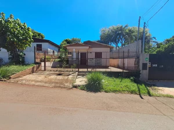 CASA 03 DORMITÓRIOS _ BAIRRO GRUTA