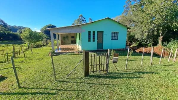 CHÁCARA COM CASA 02 DORMITÓRIOS _ VILA MARCOS