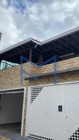 Vendo Sobrado Padrão, 125m², 03 suítes e 02 vagas de garagem - Vila Fernandes