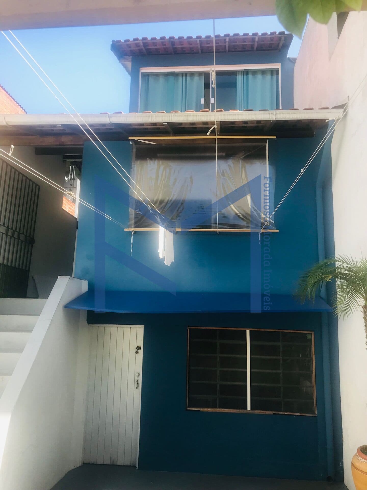 Vendo Casa Sobrado 150m², 03 dormitórios, sendo 01 suíte e 02 vagas de garagem - Vila Sonia