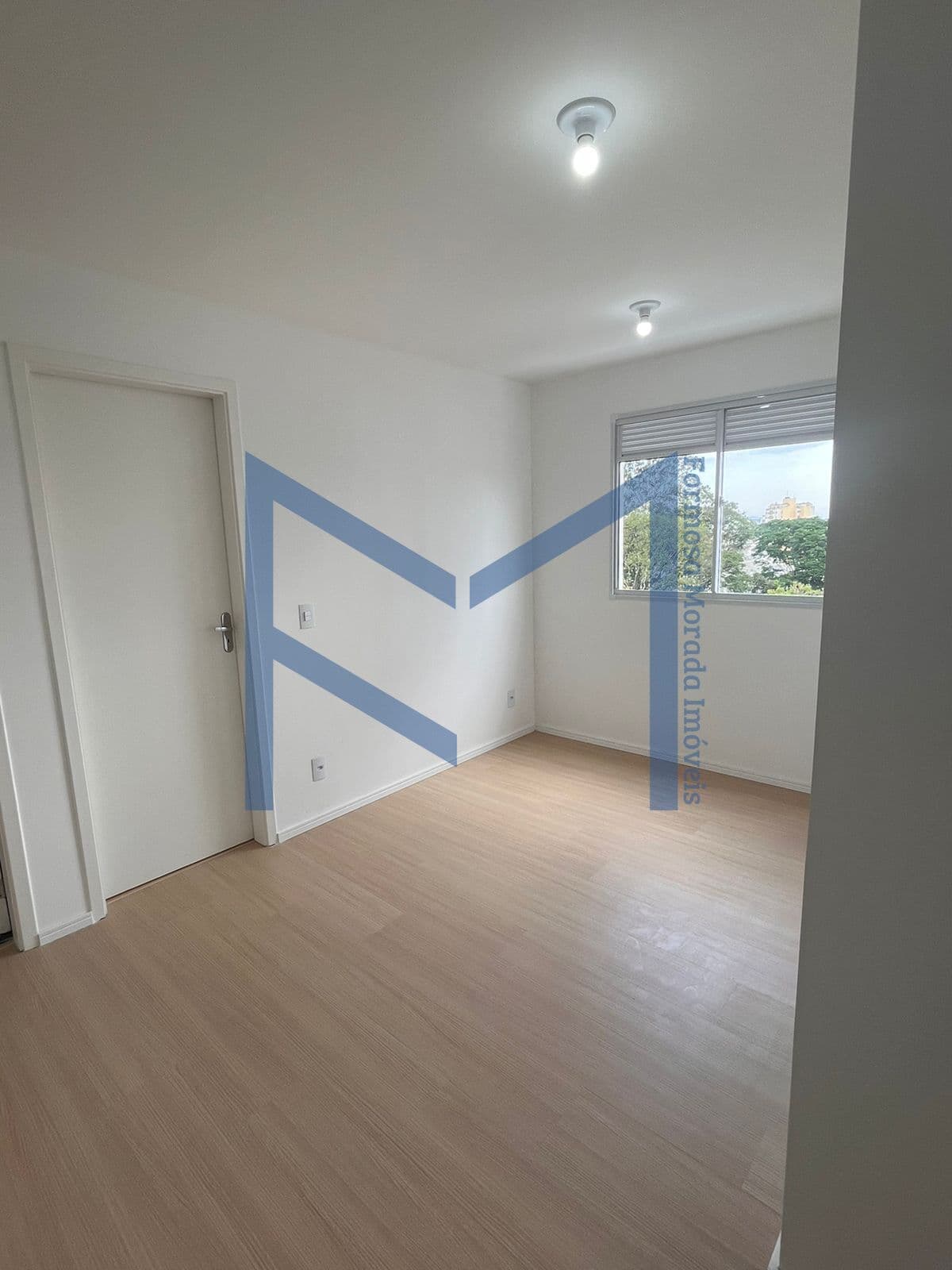 Alugo Apartamento Padrão, 34m², 02 dormitórios e sem vaga de garagem - Vila Matilde