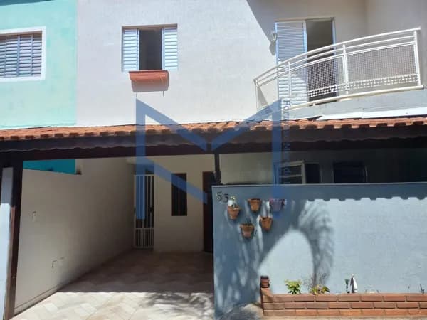 Vendo sobrado condomínio fechado, 136m², 03 dormitórios sendo 01 com sacada e 01 vaga de garagem - Vila Araguaia