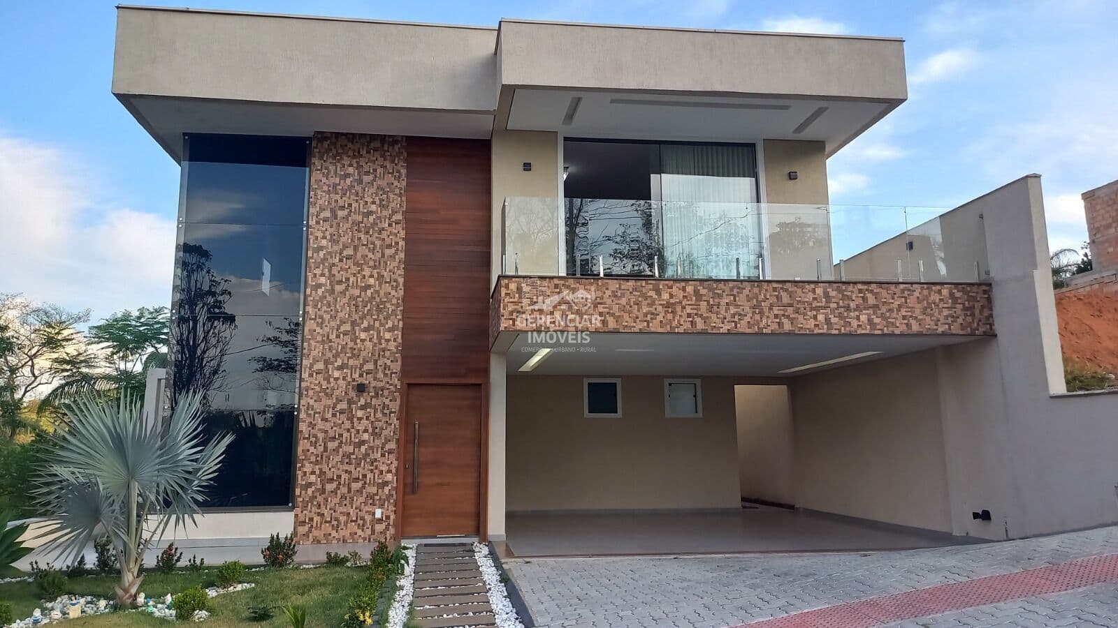 Casa Alto Padrão 3 quartos em condominio Betim Mg