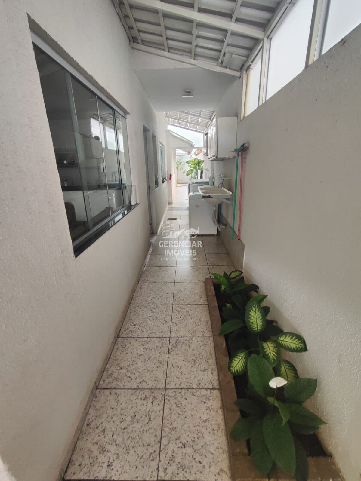 Casa com 3 quartos e 2 banheiros no Vila Cristina Betim MG