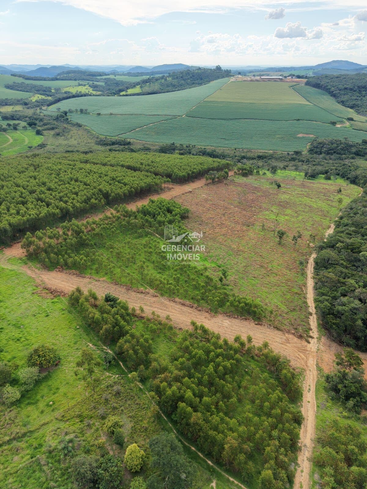 Terreno 4.400m² com ótima localização com financiamento próprio!
