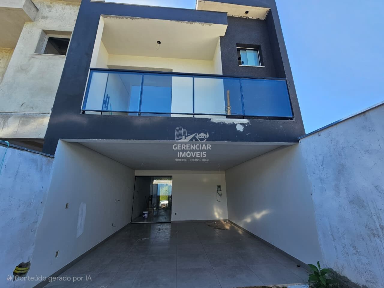 Linda Casa á Venda em Betim- Monte Verde, 3 Quartos, 1 Suíte, Closet e 02 Vagas!