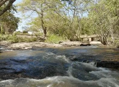 Fazenda a venda em Carmo do Cajuru - 36 hectares com cachoeira!