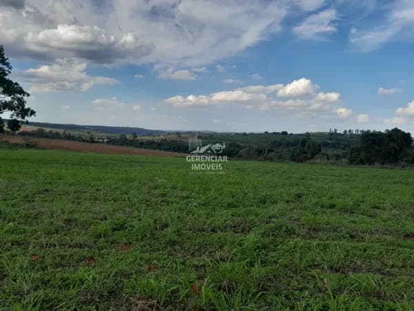 Terrenos a venda 1.000m² pronto pra construir em Mateus leme MG