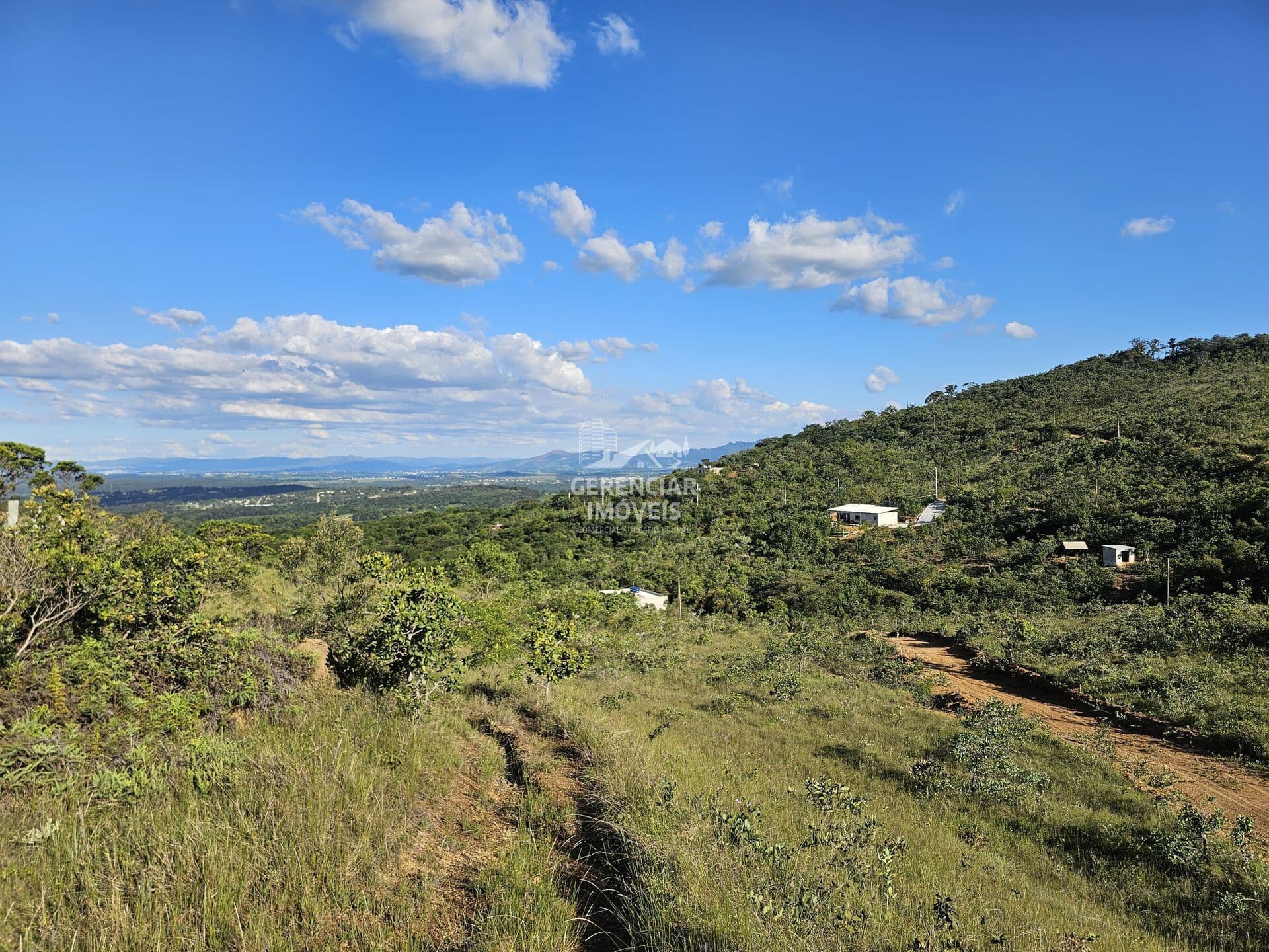 Chácara 1.000 M² com excelente topografia Mateus Leme / MG