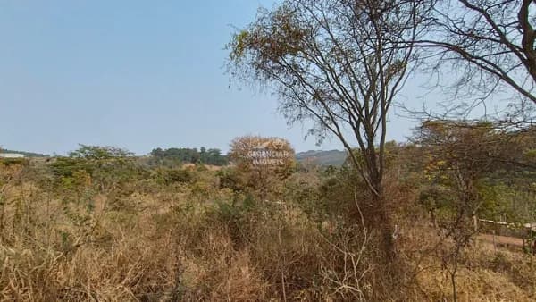 Terreno 1.190 m² a venda na cidade de Itaguara MG