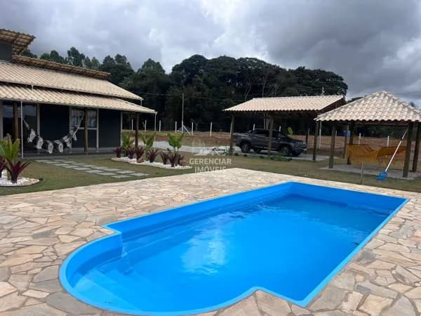 Sítio 20.000m² com área gourmet em Itatiaiuçu-MG