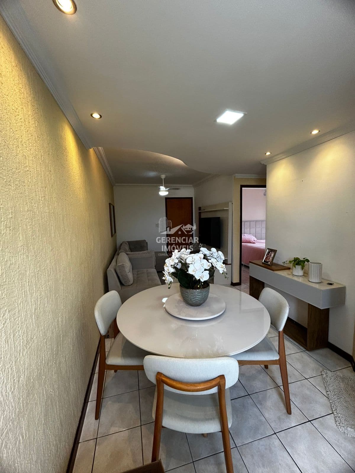 Apartamento 02 quartos próximo ao antigo Parque de Exposições em Betim MG