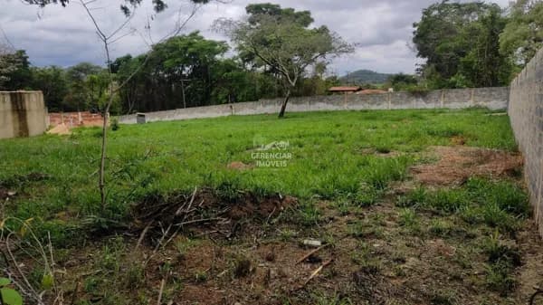 Terreno 1.000m² com ótima topografia a venda em Juatuba MG