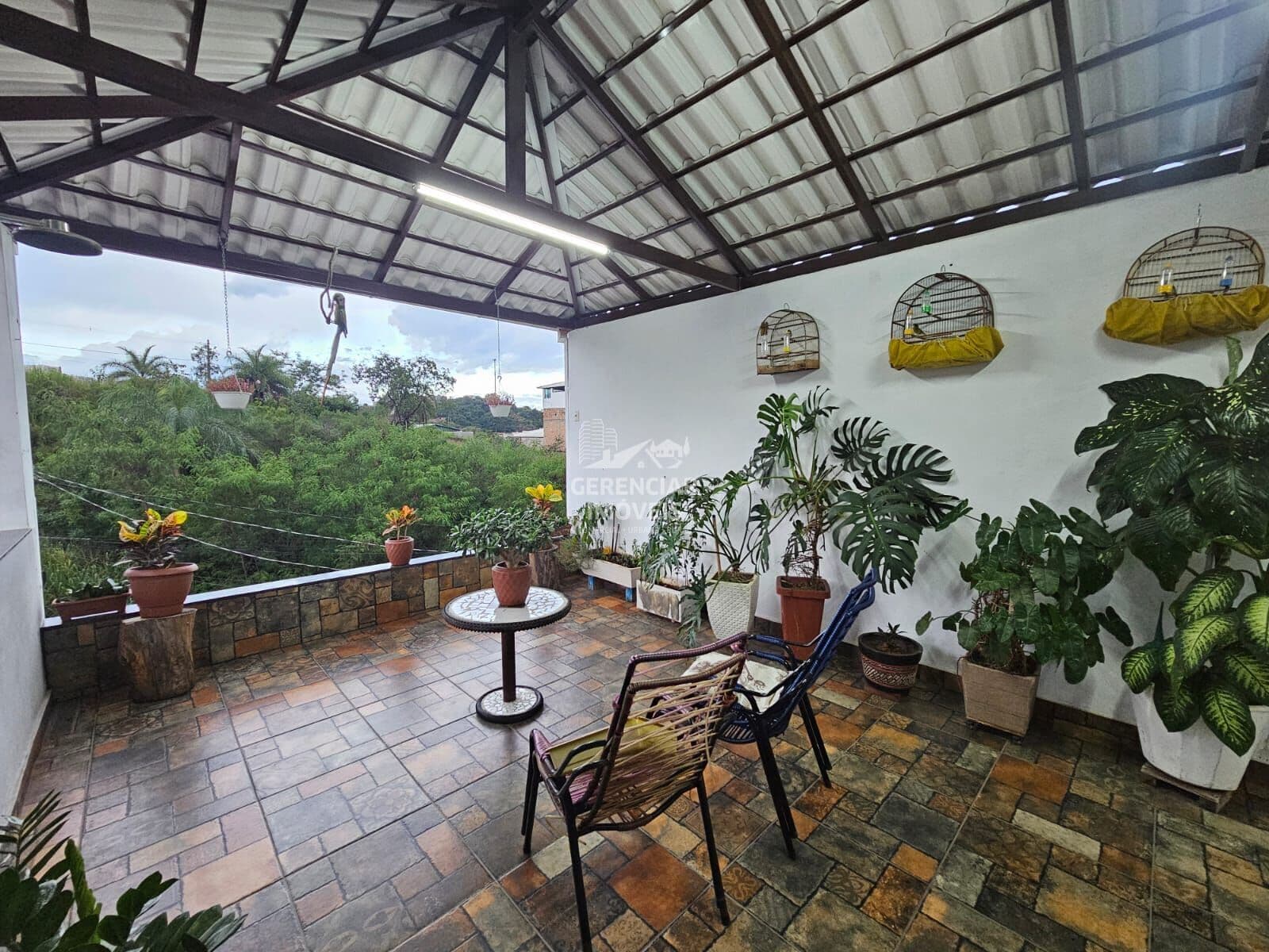 Casa localizada no bairro Monte Verde - Proximo ao centro de Betim MG