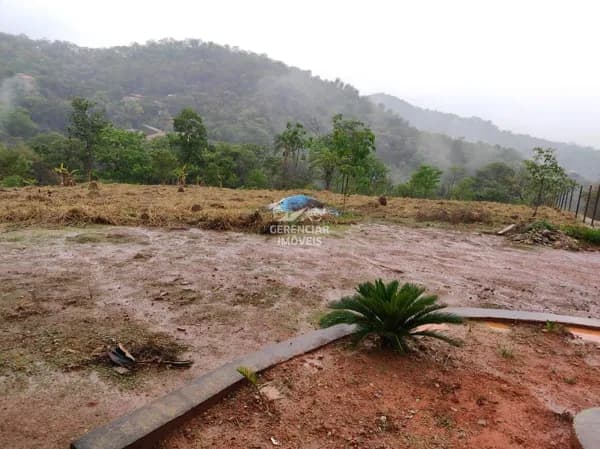 Terreno 1.000m² a venda no Vianópolis em Betim MG