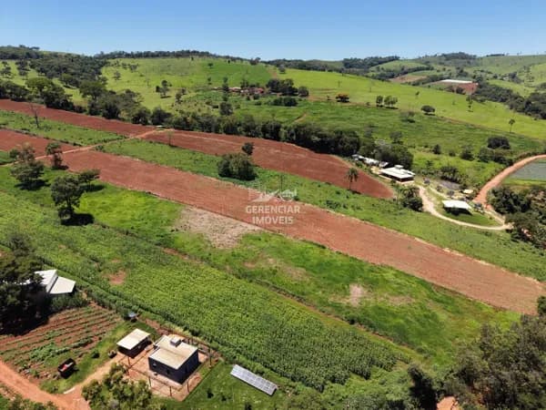 Terreno 15.000m² com excelente topografia em Rio Manso MG