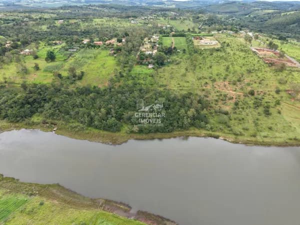 Terreno a venda em Itatiaiuçu MG