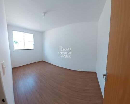 Ótimo Apartamento financiável com 2 Quartos no 2° andar em Itaúna MG!