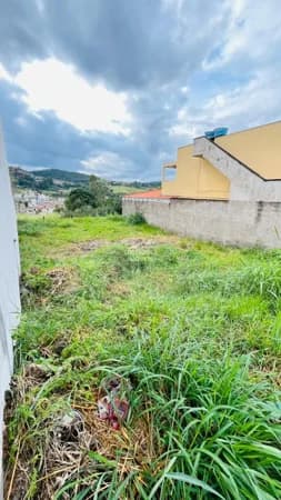 Excelente Lote á Venda 570m² na Av. Dorinato Lima em Itaúna-MG!