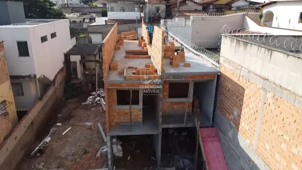 Oportunidade! 04 casas duplex em construções no bairro Niterói- Betim.
