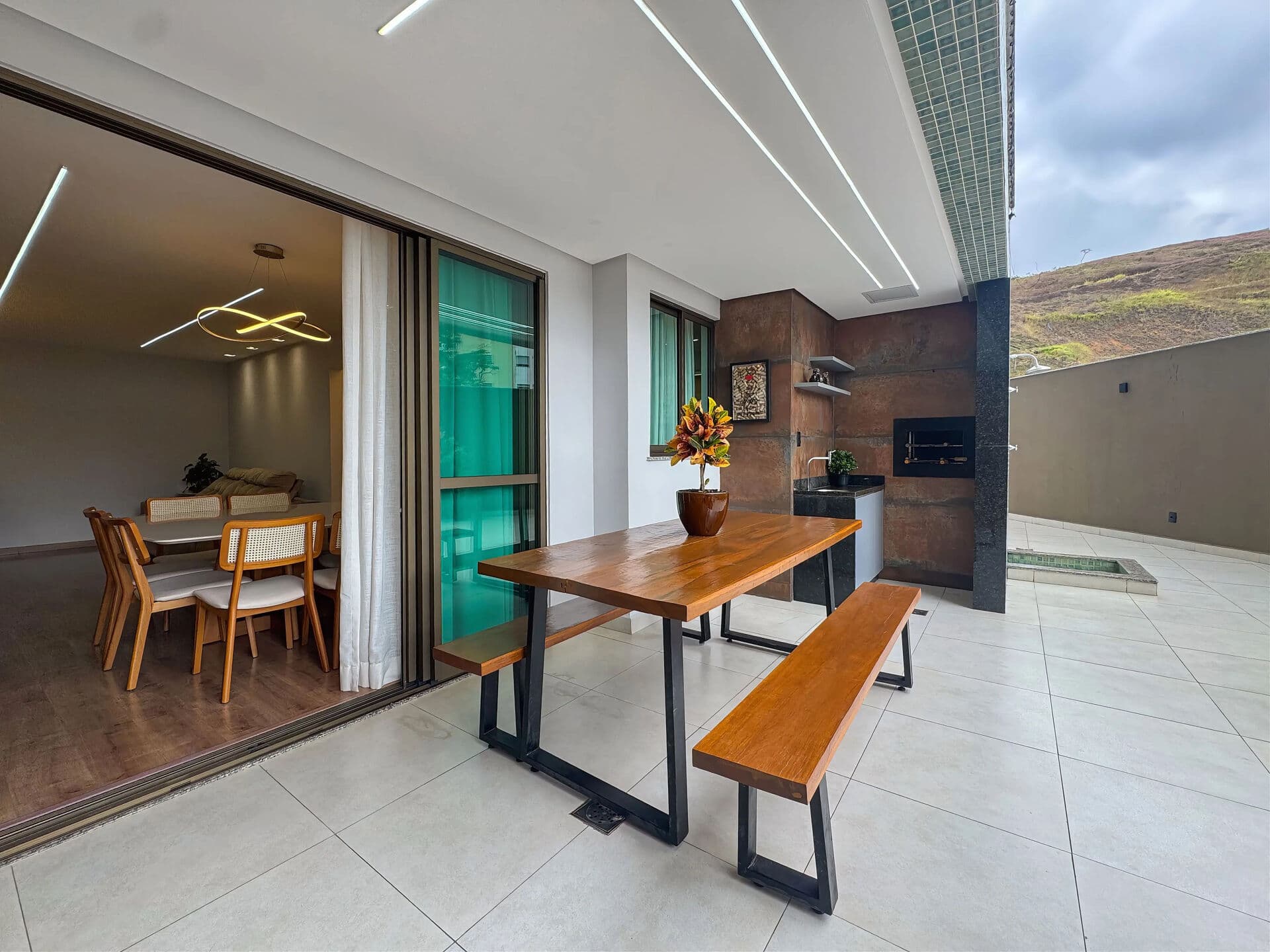 Apartamento Garden 3 quartos e piscina