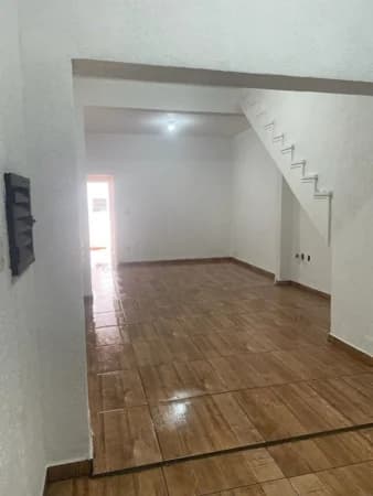 Salão comercial Padrão para Aluguel em Vila Santa Luzia Taboão da Serra-SP