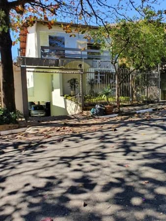 Sobrado Alto Padrão para Venda