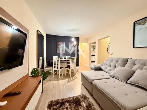 APARTAMENTO NO CORAÇÃO DA MEIA PRAIA! OPORTUNIDADE