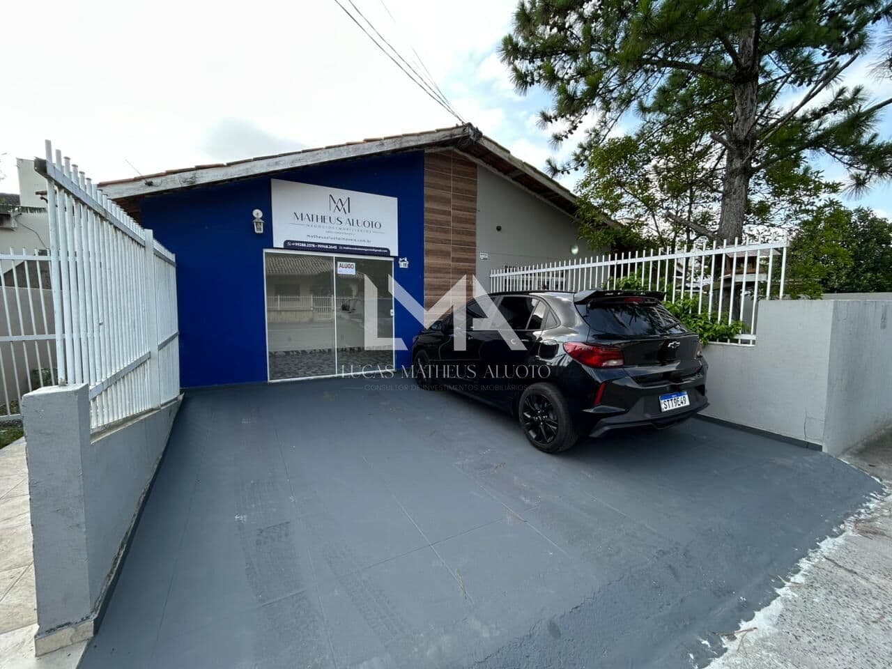 SALA COMERCIAL PARA LOCAÇÃO ANUAL EM BOMBAS