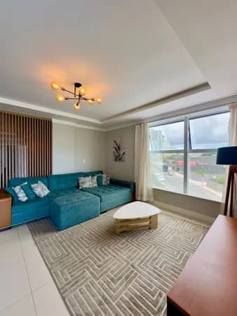 AMPLO APARTAMENTO FRENTE MAR FINAMENTE MOBILIADO EM PORTO BELO!