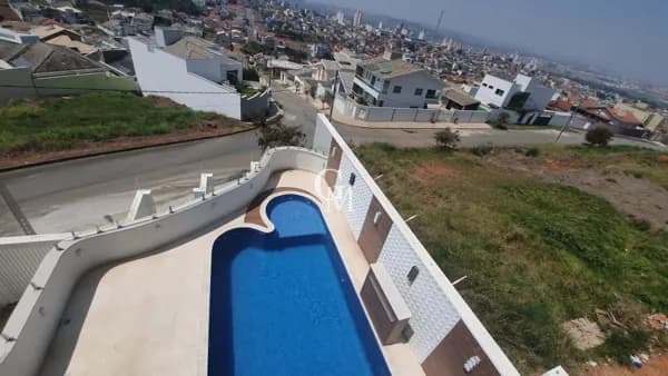 Casa Colina de Santa Bárbara