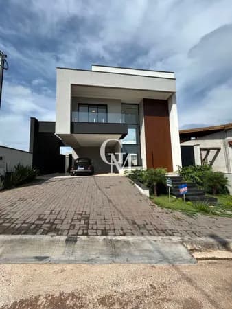 Casa no condomínio Residencial Las Palmas