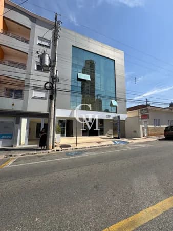 Sala/Conjunto em Pouso Alegre - Centro