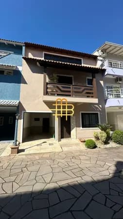 Casa em Porto Alegre - Sarandi