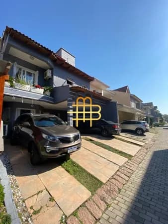 Casa de Condomínio em Porto Alegre - Sarandi