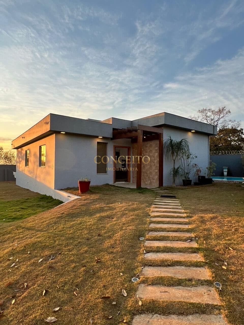 Casa em Lagoa Santa no Condomínio Estância das PetúniasAlto Padrão