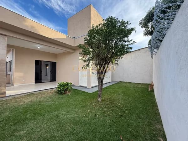 Casa 03 quartos e espaço gourmet - Vila Maria