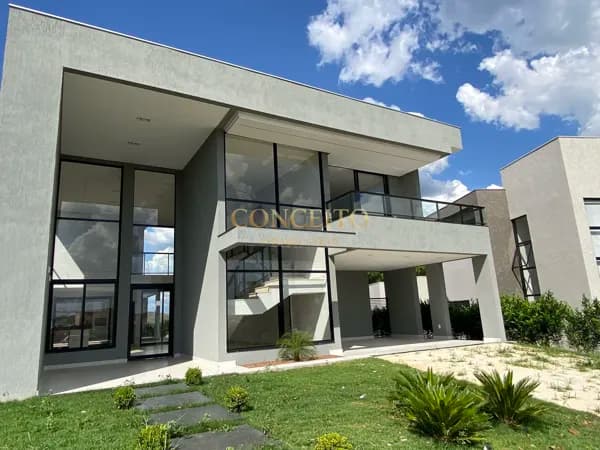 Casa em Lagoa Santa no Condomínio Grand Royalle
