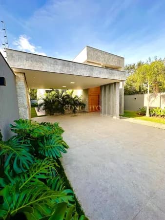 Casa 03 quartos, com piscina e gourmet - Residencial Redenção